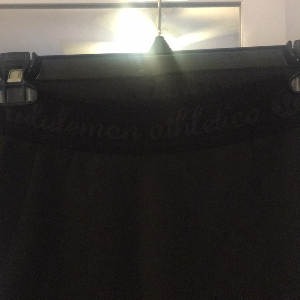 Lululemon compression leggings!